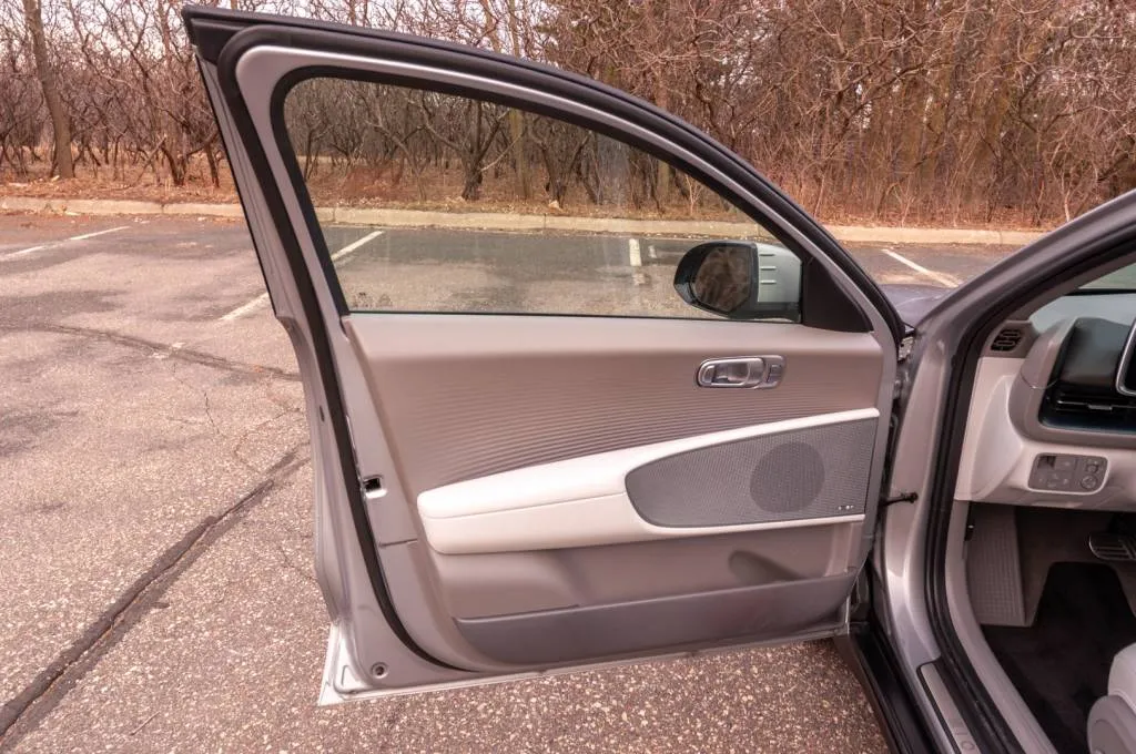 2024 Hyundai Ioniq 6