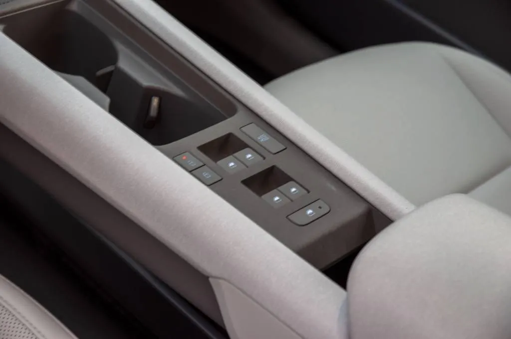 2024 Hyundai Ioniq 6