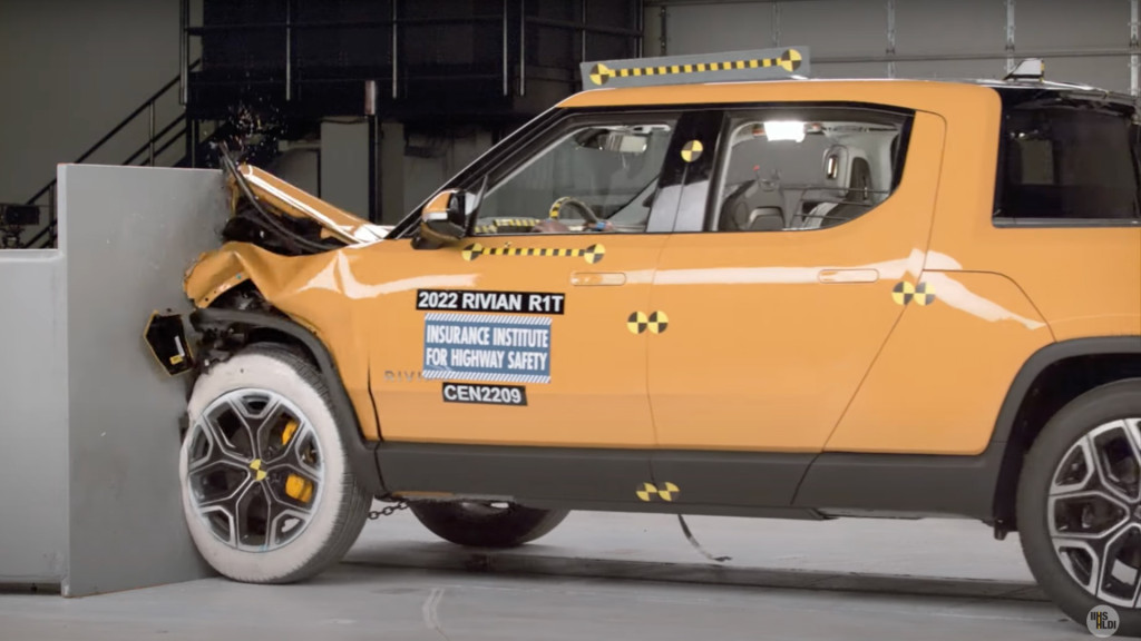 2022 Rivian R1T IIHS crash testing