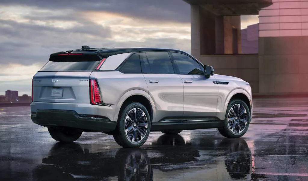 2025 Cadillac Escalade IQ