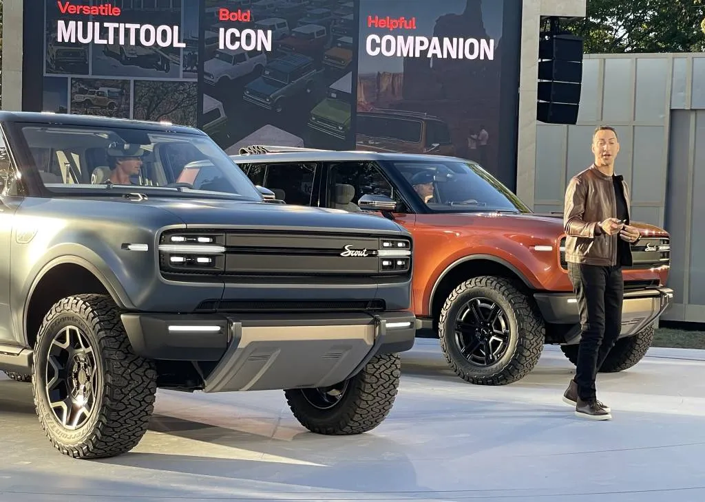 Scout Traveler SUV and Terra pickup concepts