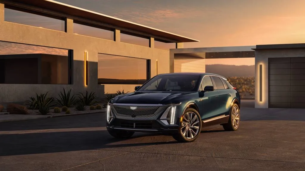 2025 Cadillac Lyriq