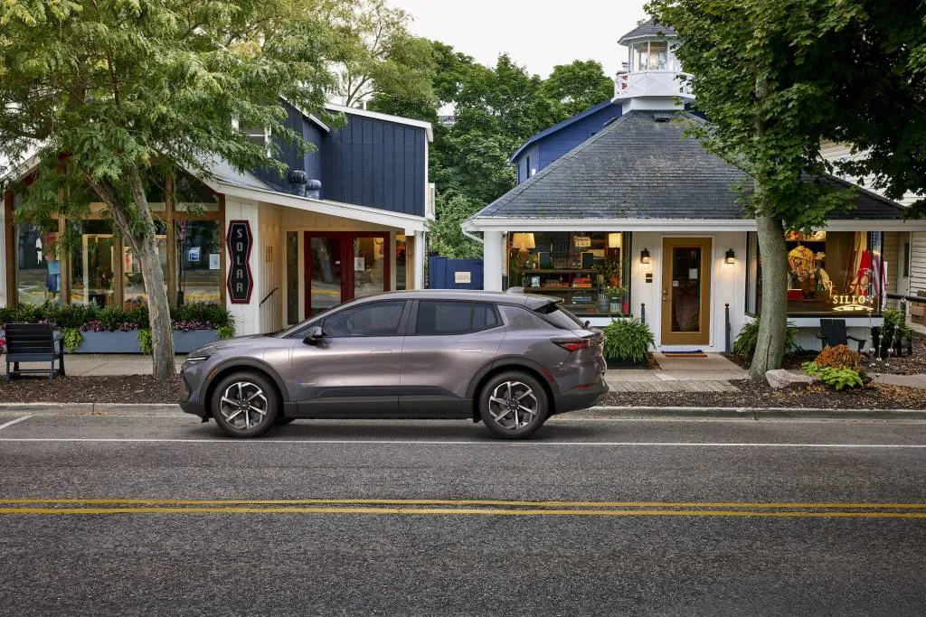 2025 Chevrolet Equinox EV