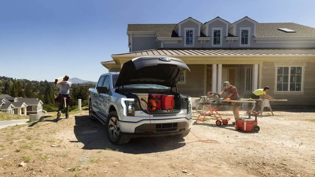 2025 Ford F-150 Lightning