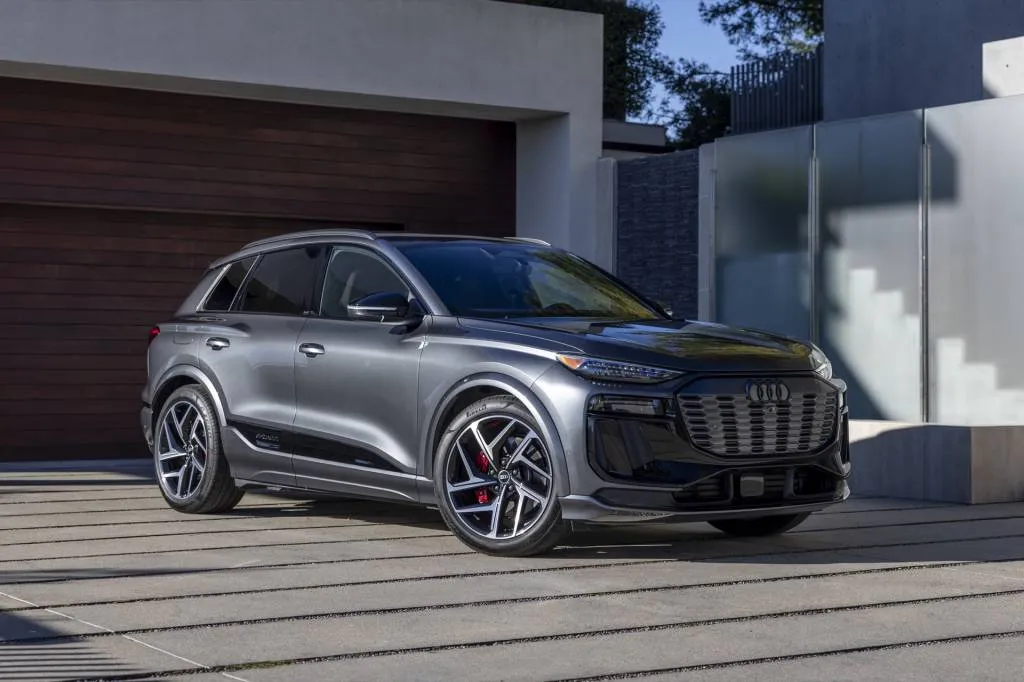 2025 Audi SQ6 E-Tron