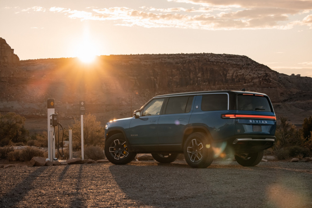 Under Canvas carbon-conscious camp with Rivian Waypoint chargers - Moab