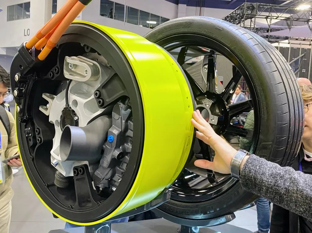 Elaphe Sonic 1 in-wheel motor for performance cars. - CES 2025