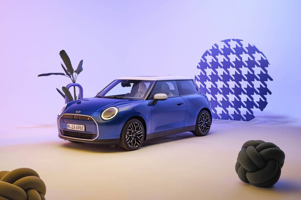 2025 Mini Cooper electric hatch